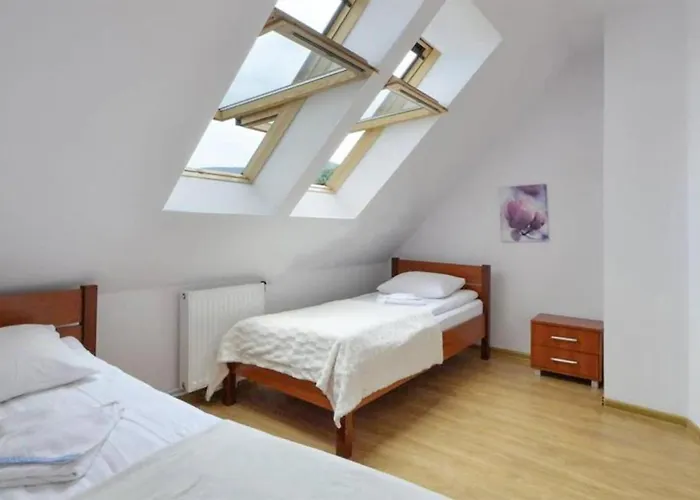 Prázdninový dům 3 Bedroom Lovely In *