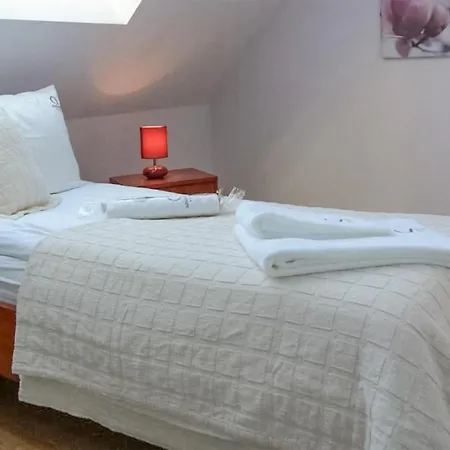 3 Bedroom Lovely In